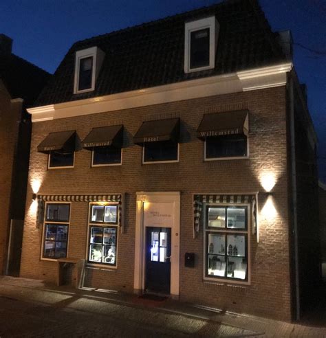 hotels willemstad|Iba pa.